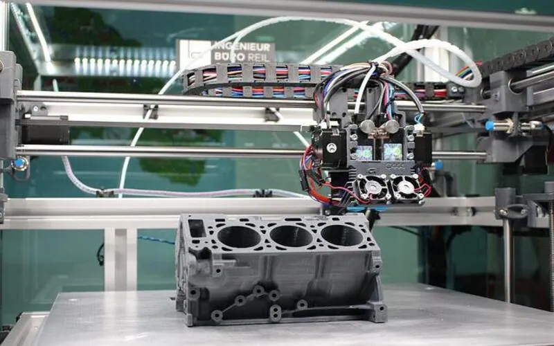 robot przemysłowy